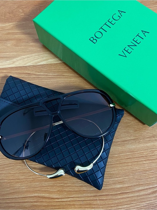 Bottega Veneta Accessories - Bottega Veneta Black Sunglasses with Gold Accents